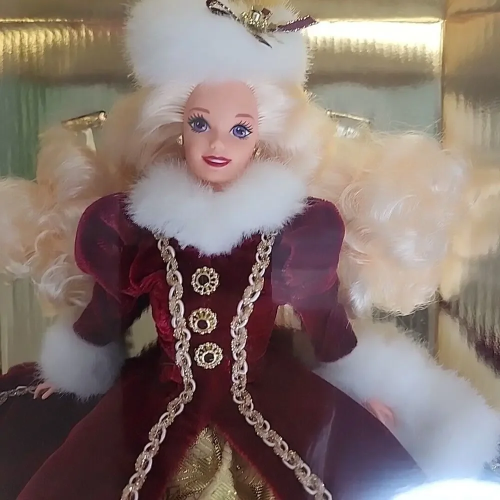 1996 Happy Holidays Barbie‎ Christmas Winter Burgundy Velvet and Gold 15646